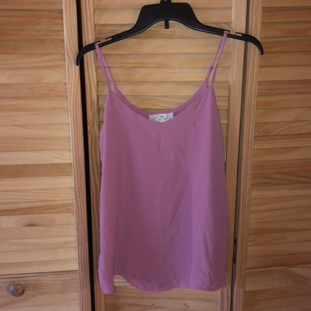 Pink tank top